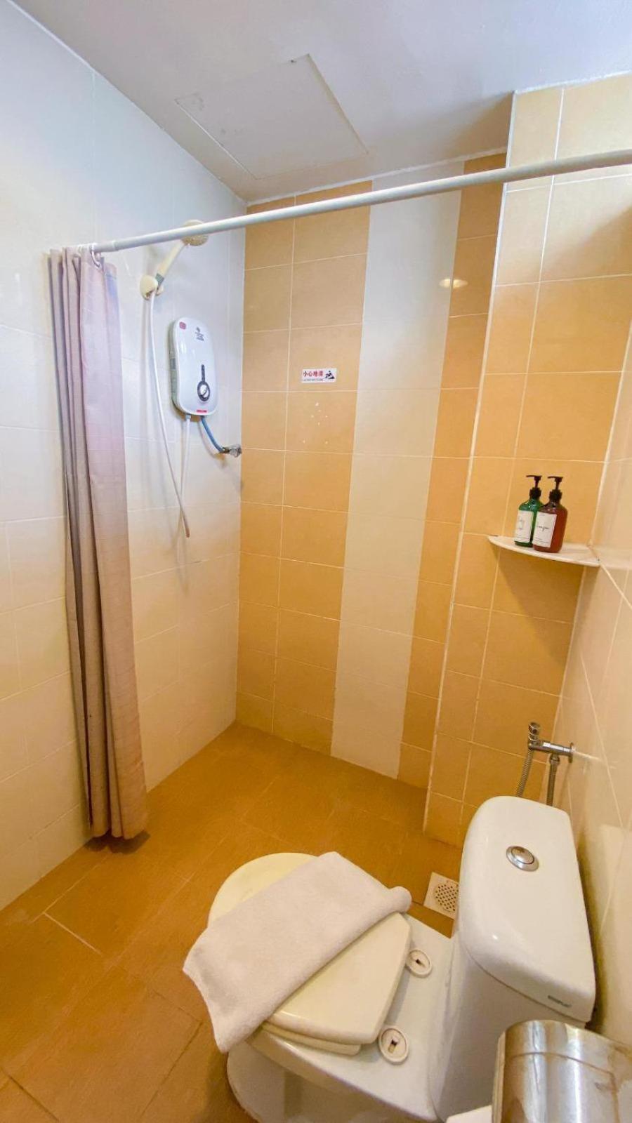 Hotel Queenspark Lovita 3*