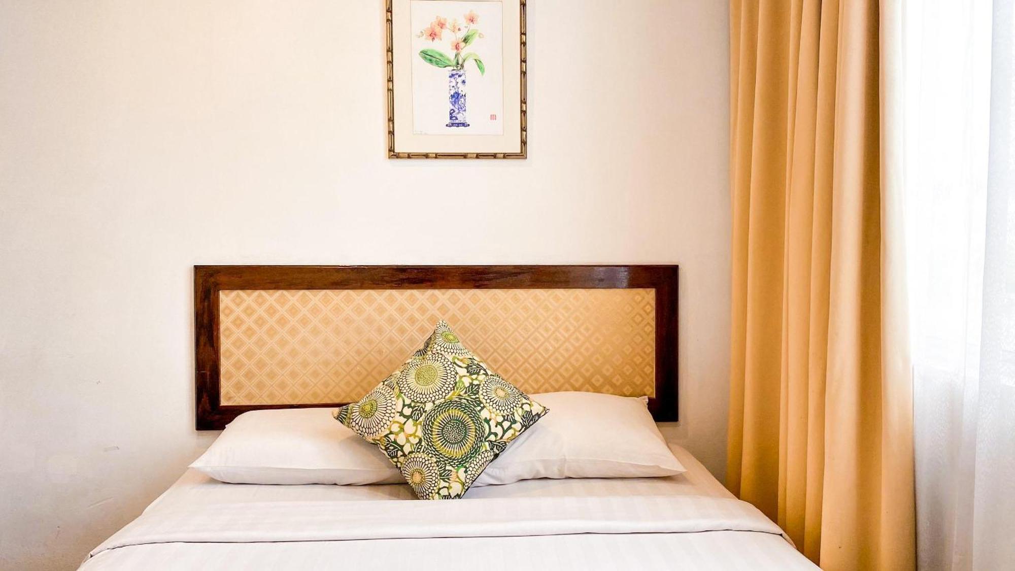 Hotel Queenspark Lovita