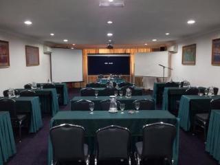 Queenspark Lovita 3* Malacca